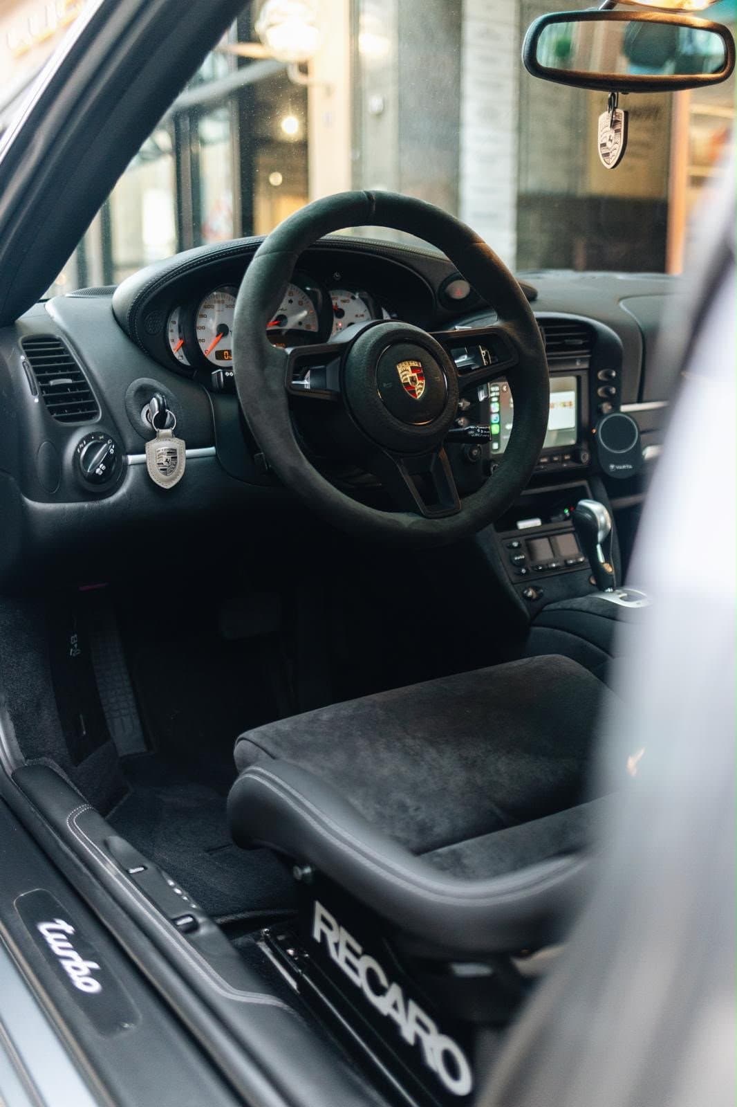 996 TURBO · RECARO